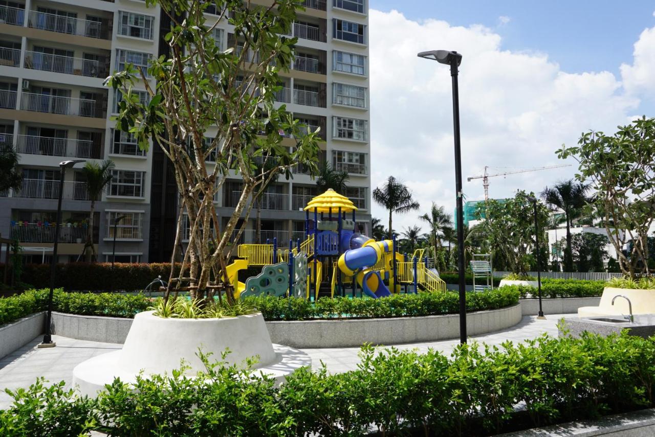 Ho Scenic Dep Thoang Tien Nghi 02 Phong Ngu Trung Tam Phu My Hung Quan 7 Thanh Pho TP. Hồ Chí Minh